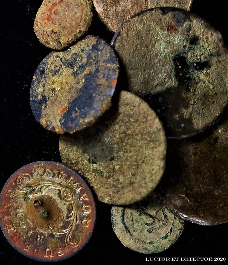 Afbeelding knopen vondsten project Huijs te Gapinge 4