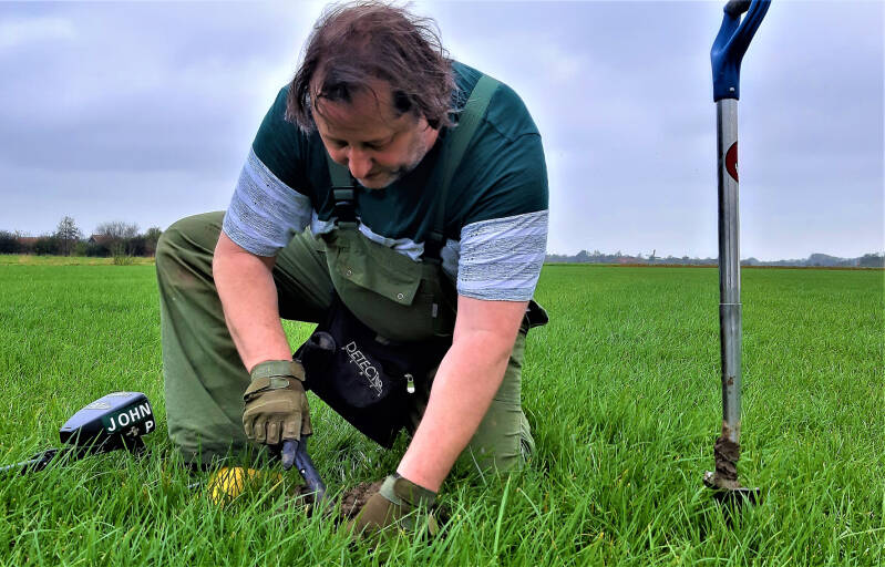 Afbeelding John Pechtold metaalzoeken | Metaalzoekworkshop