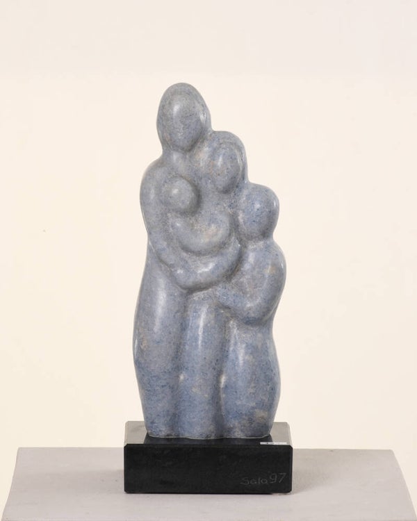 N. 143 Famiglia coppia con due figli 1997