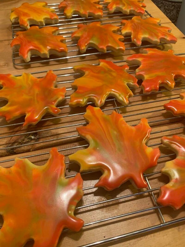 🍁 Autumn’s Ember Cookies (1 Count) Available Wednesday's