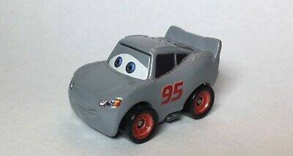 Mini racer Primer Lightning Mcqueen (los)
