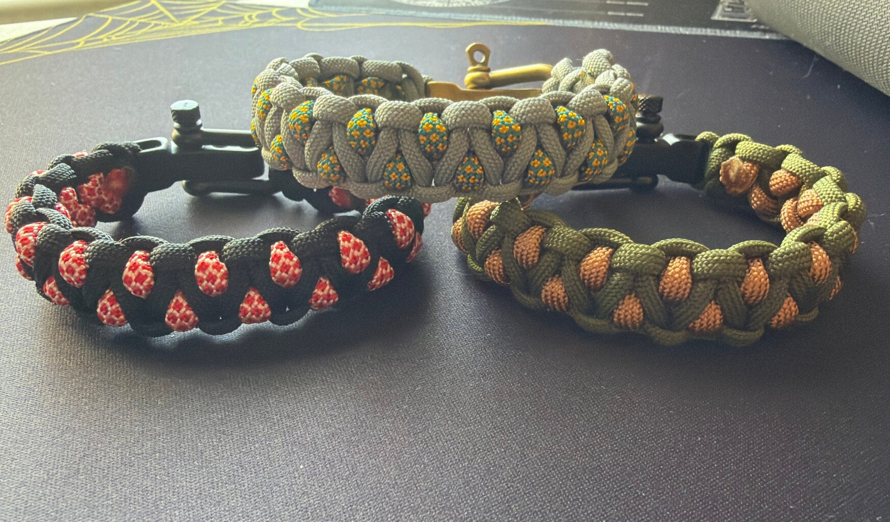 paracord 550 survival bracelet - choose your style - solomons dragon eye knot
