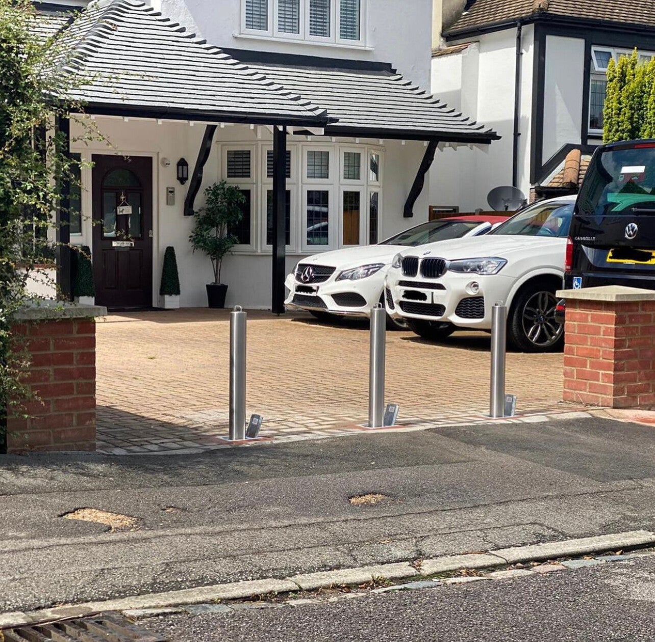 Driveway bollards Kent 