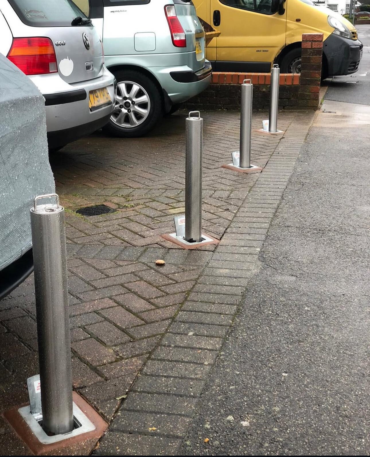 Stainless steel bollards 