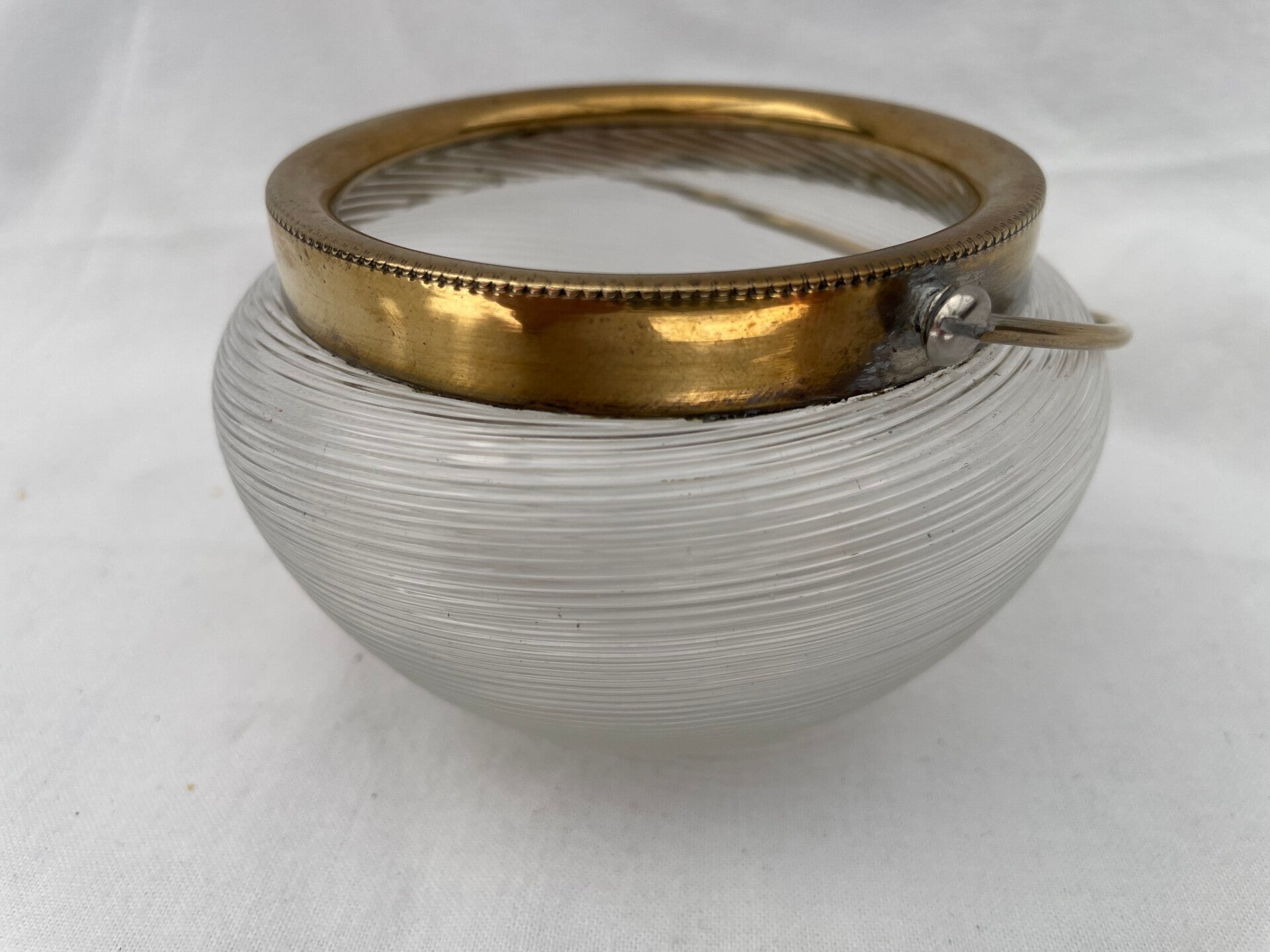 Kommetje met hengsel