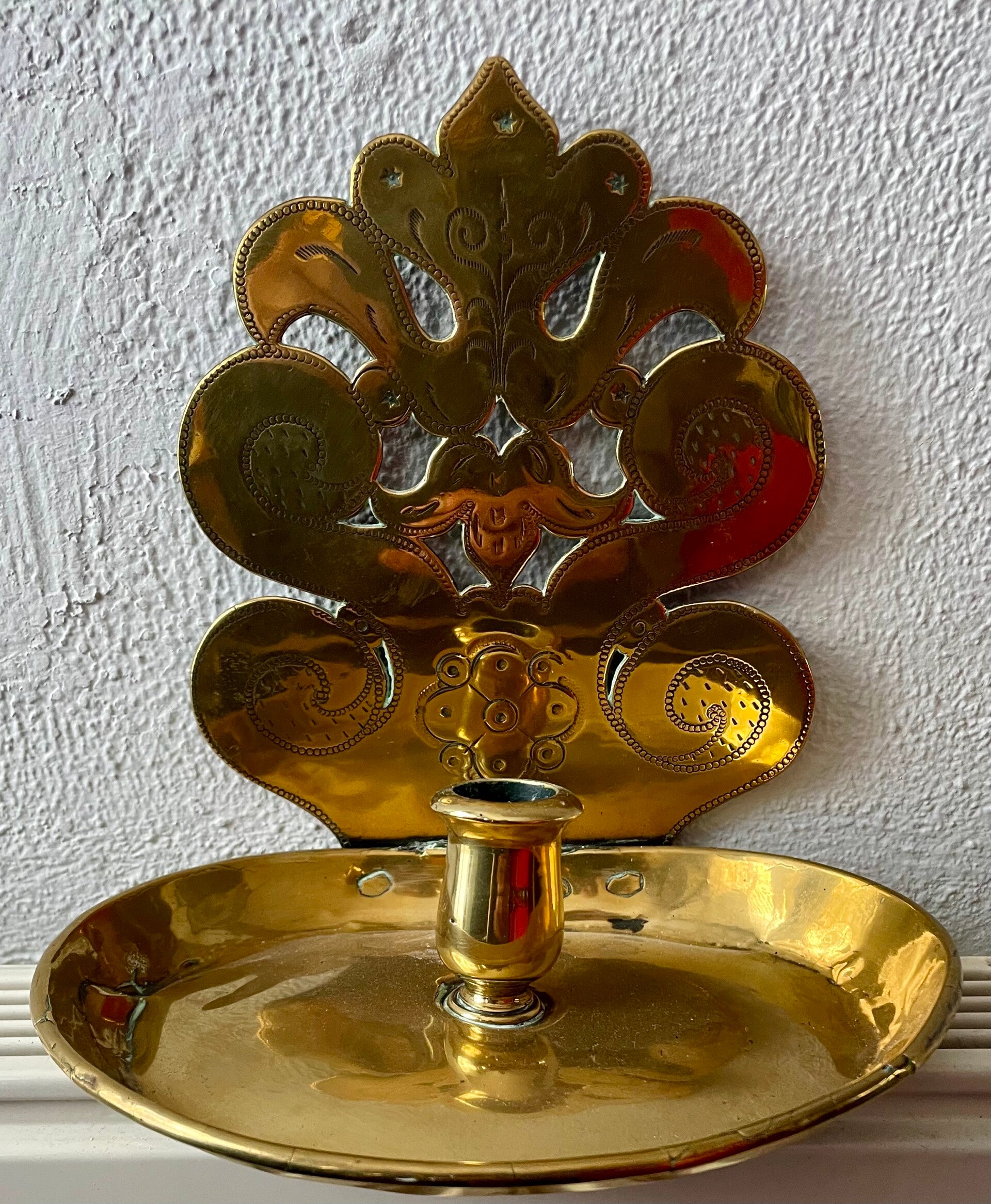 17e-eeuwse wandblaker. Museumstuk!