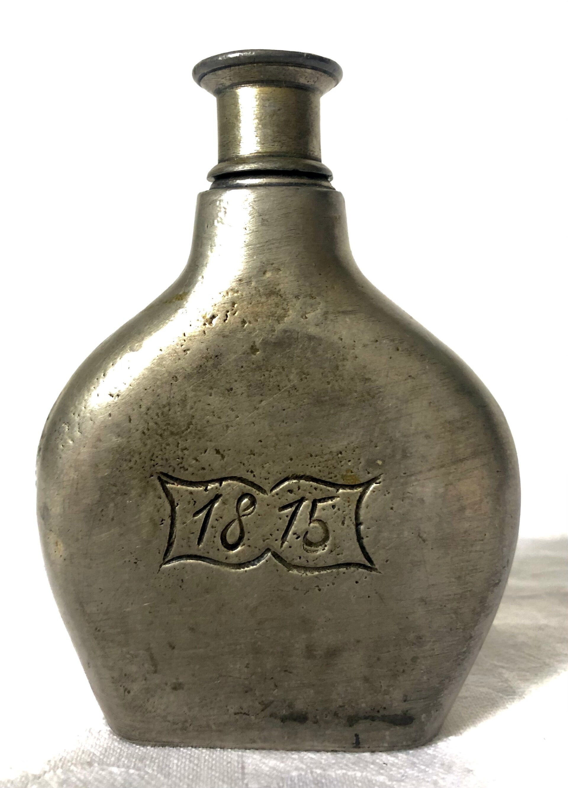 Tinnen kruitflacon 1812