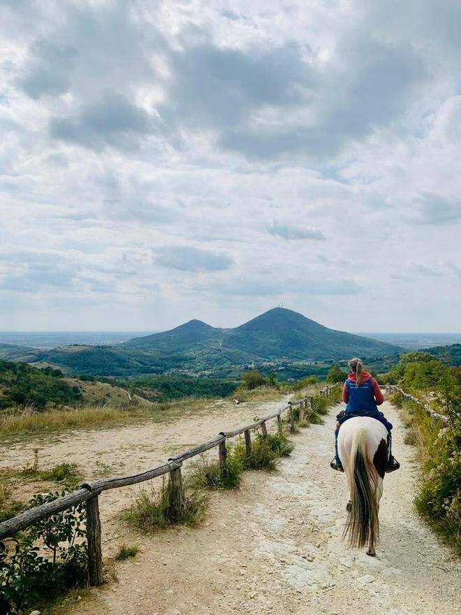 Il Mottolone a cavallo