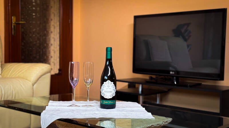 Flasche Prosecco aus den Euganeischen Hügeln als Willkommensgruß im Casa Luna