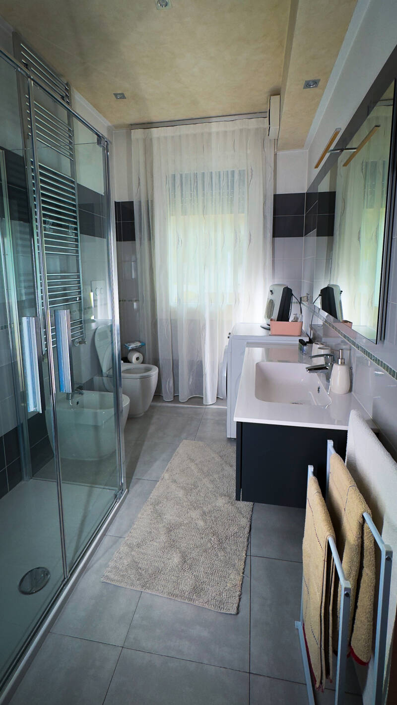 Interno appartamento Bagno notte - sanitari