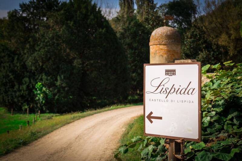 Insegna entrata al Castello