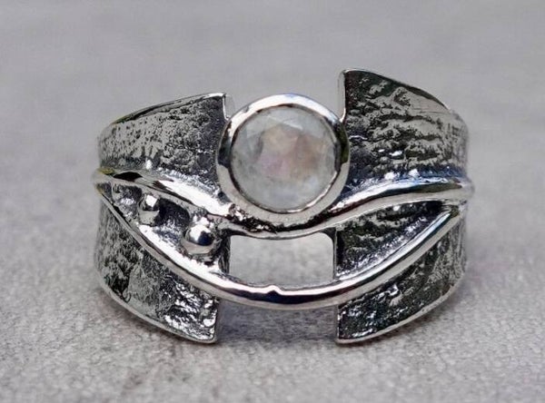 Moonstone Oxidized 925 Silver ring