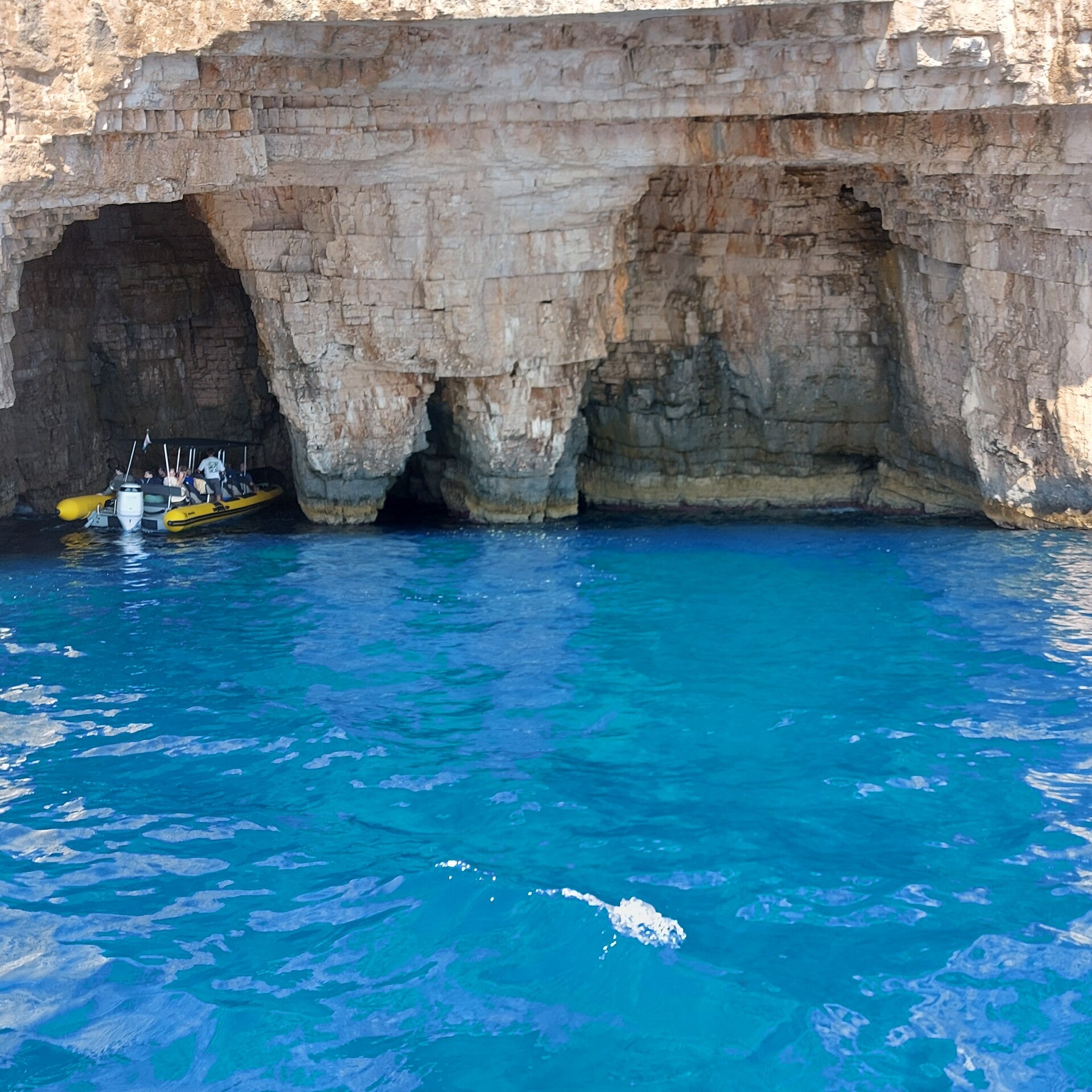 Blue cave boat tour from Split
