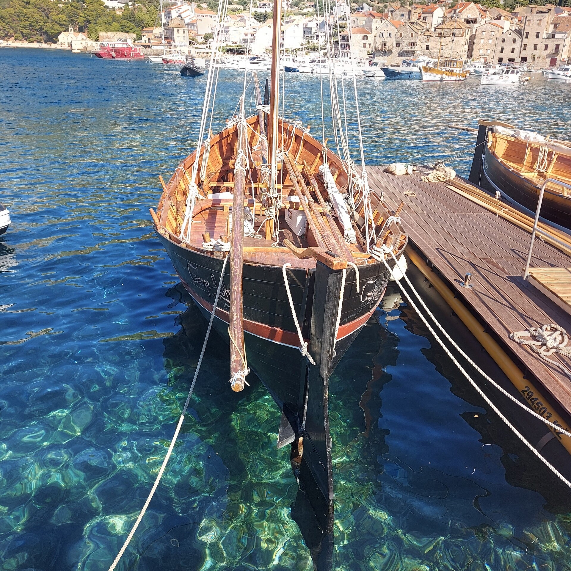 Blue cave boat tour from Split