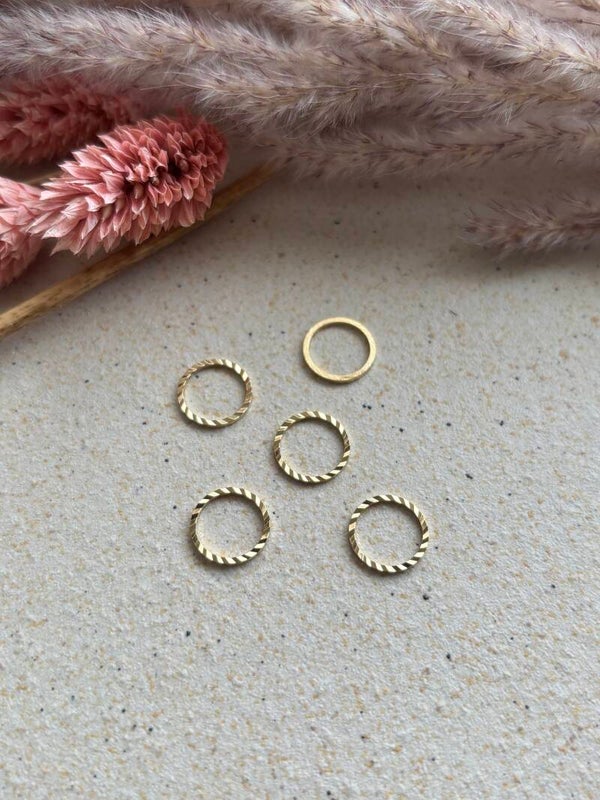 10 gesloten ringen van Brass 10x1 mm
