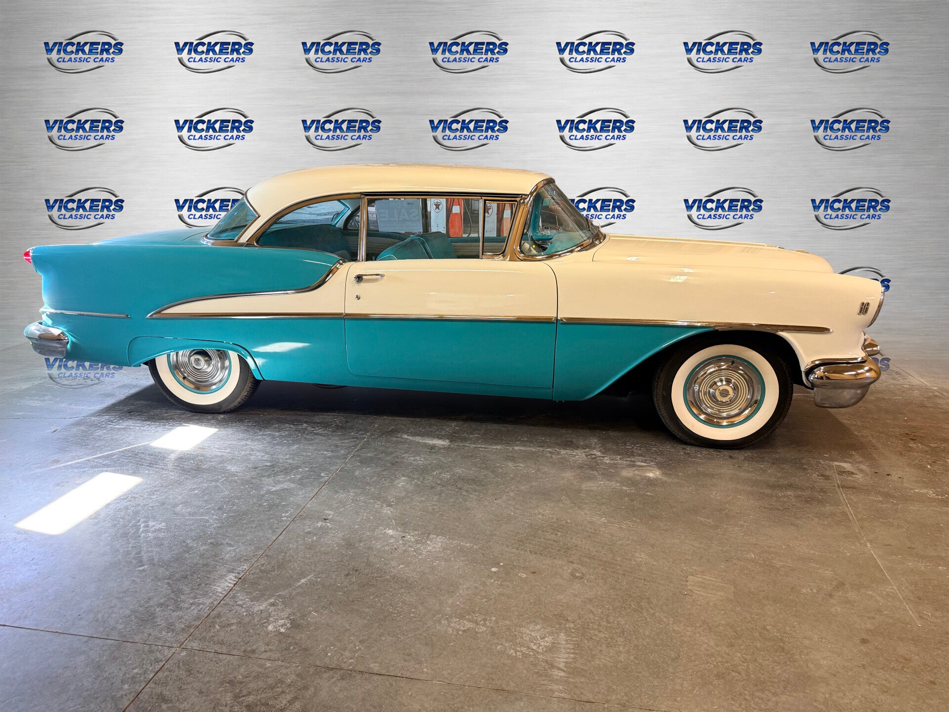 1955 Oldsmobile Holiday 88