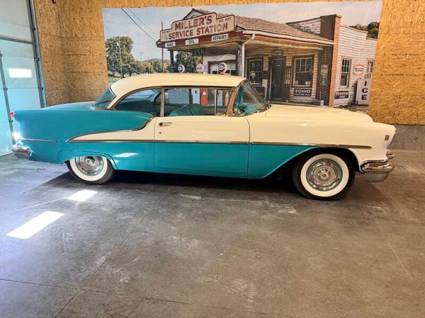 1955 Oldsmobile Holiday 88
