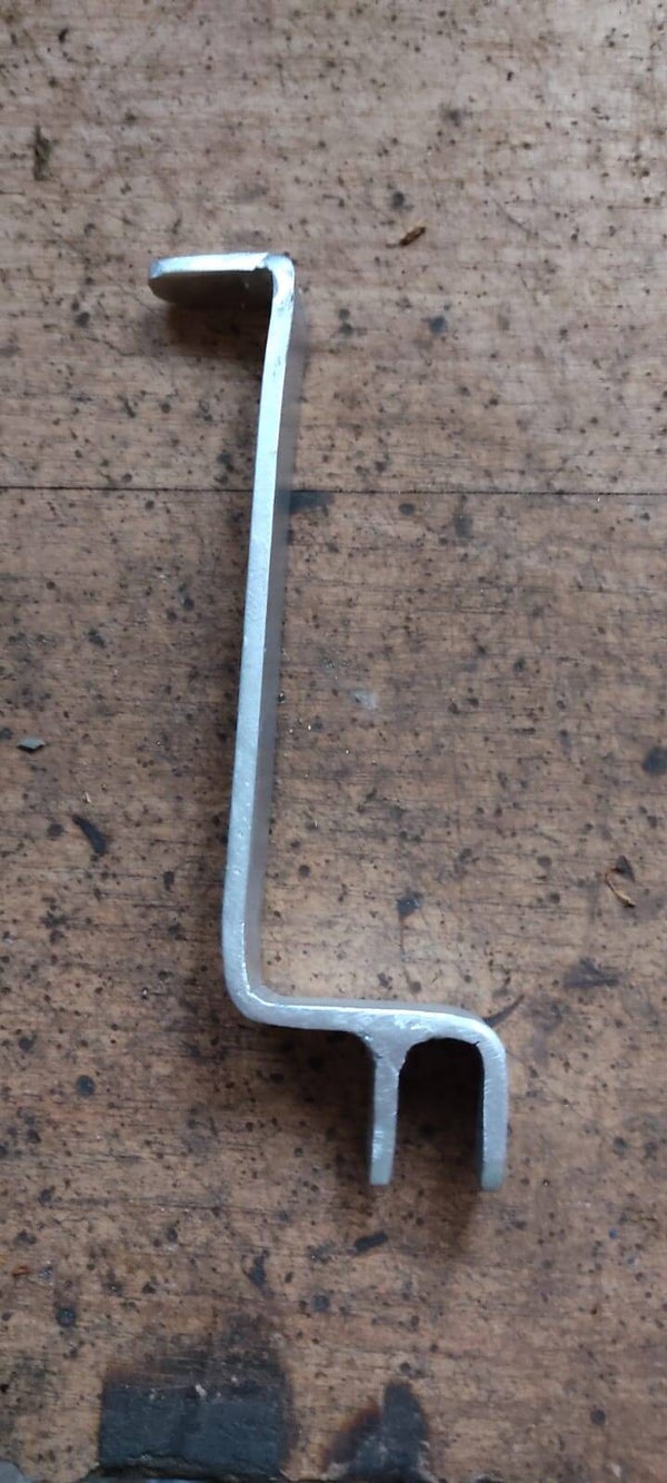 Clé de fonction pour de nombreux poêle Godin simple, efficace et incassble
