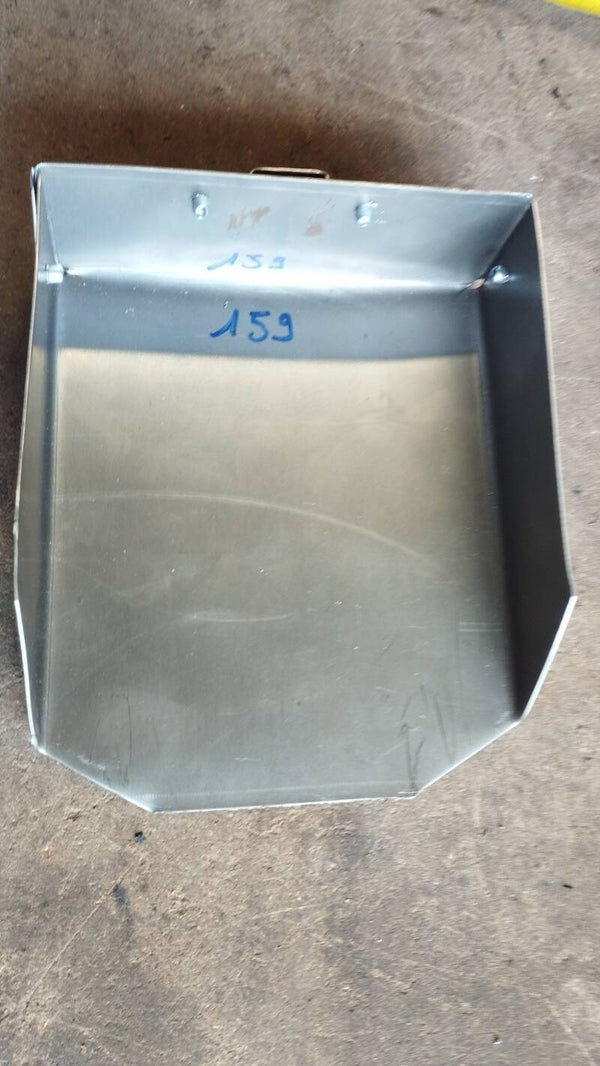 Cendrier, Tiroir ou boite à cendre cendrier poêle Godin 159 tôle 1mm pliée