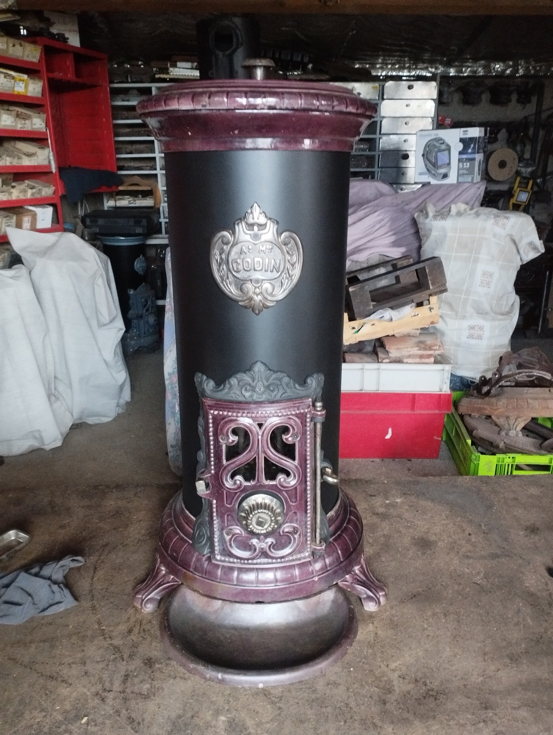 Poêle Godin rare ancien modèle 2123 émaillé Violet Majolique années 30