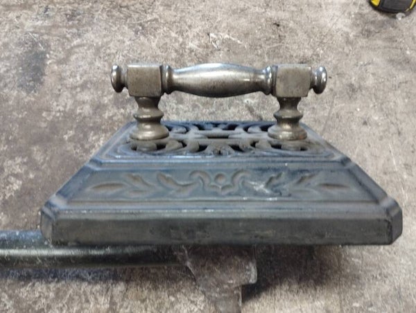 Poignée de saturateur Poêle Godin N°39 ou 2040 calorifère à combustion complète