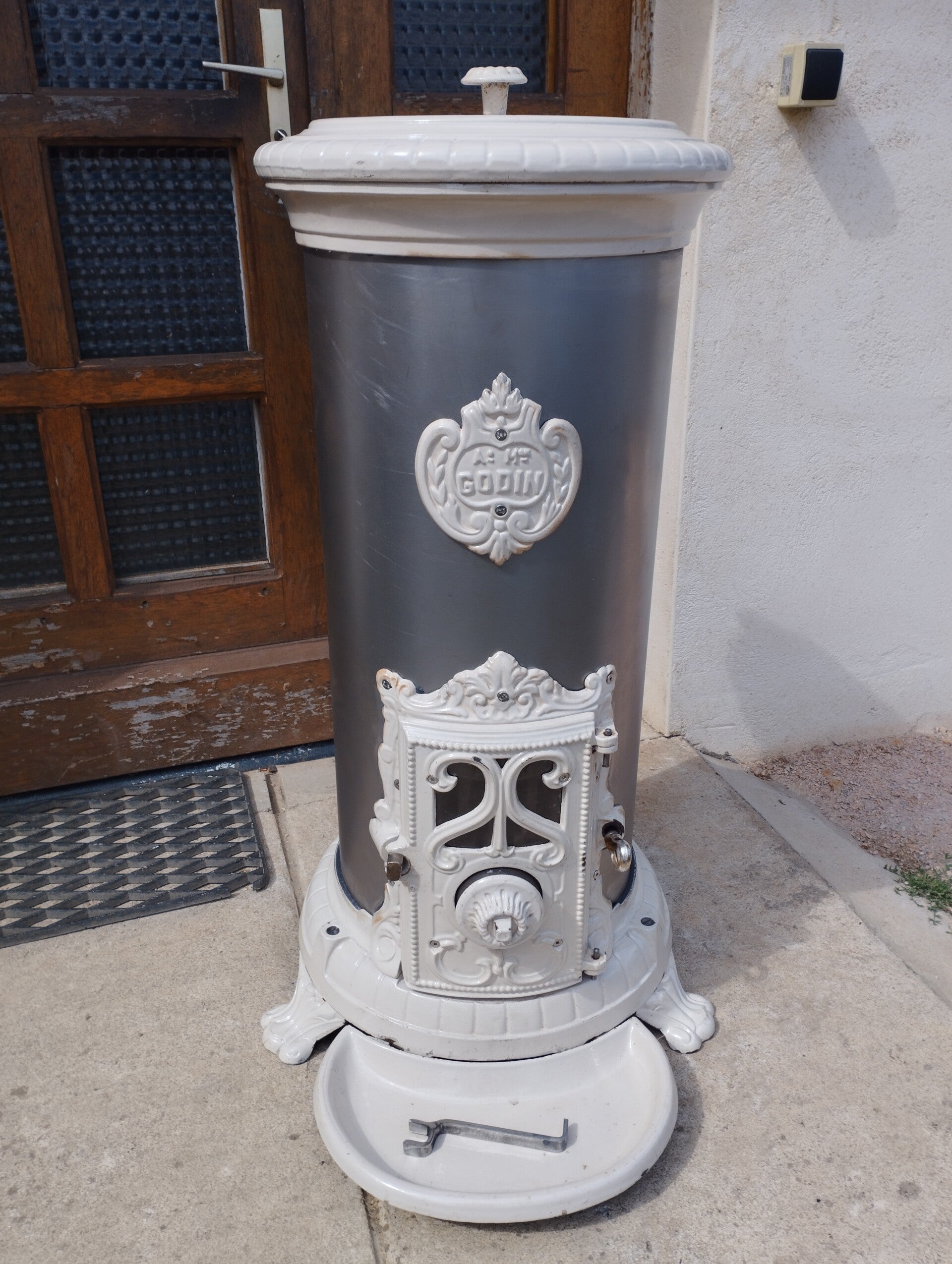 Poêle à BOIS Godin 124 / 3721 Emaillé Blanc grand rond sortie 111mm 10Kw