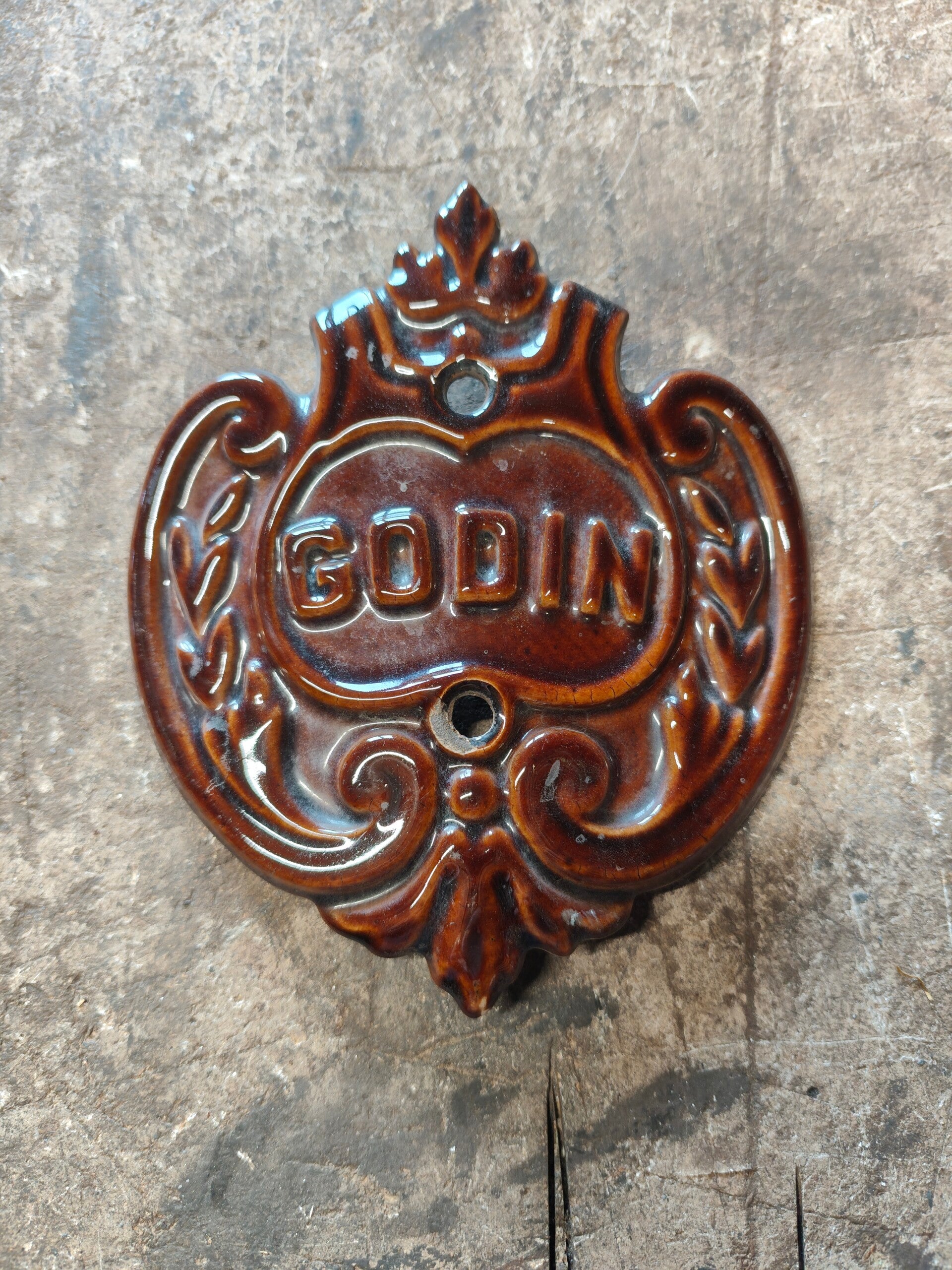 Blason poêle à bois Godin 14cm grand modèle 3721 A BRUN MAJOLIQUE TBE