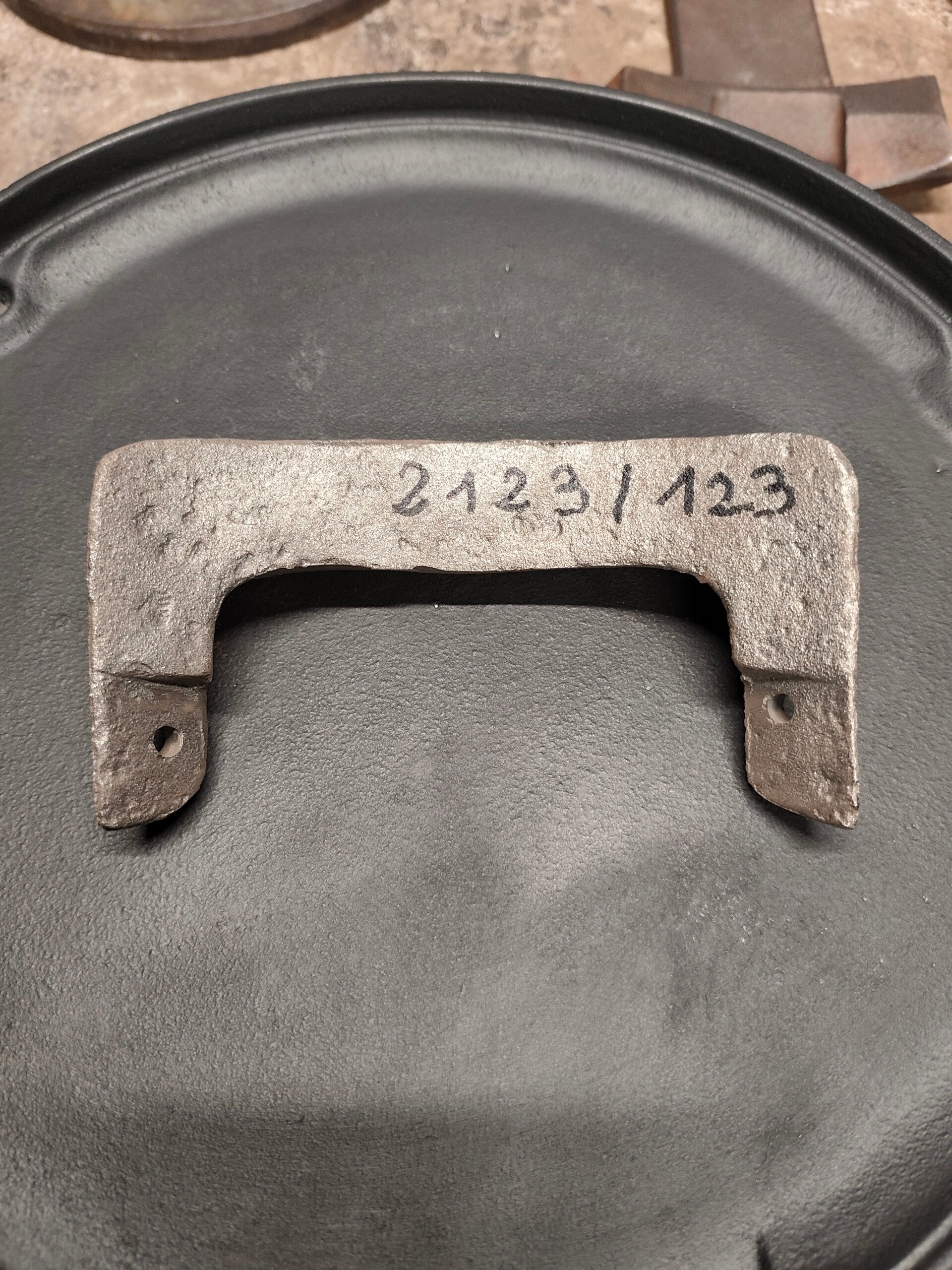 Couvre écrous 2123 / 123