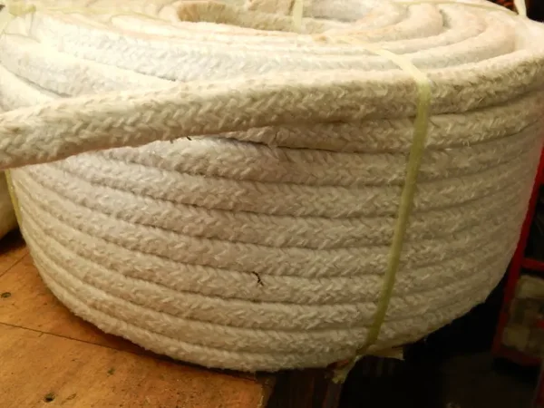 TRESSE CÉRAMIQUE 800°C carrée 14mm réfractaire étancher les poêles et foyerss