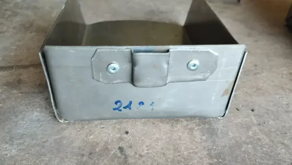 Cendrier, Tiroir ou boite à cendre poêle bois/charbon Godin 2121 tôle 1mm pliée