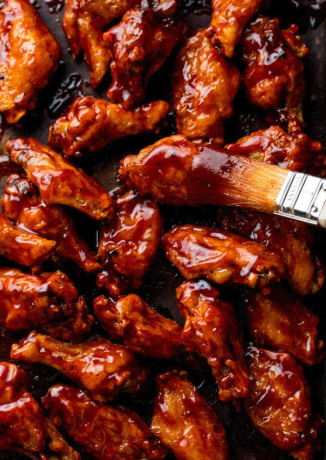 Barbecue Party Wings