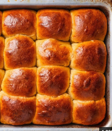 Hawaiian Dinner Rolls (12 Count) with Honey Butter Cups