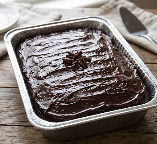 Yellow Cake, Chocolate Icing