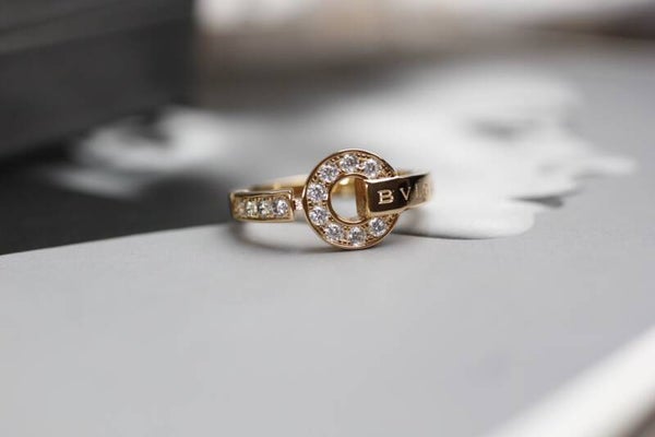 Bvlgari ring 18K rose gold, set with pavé diamonds, 51