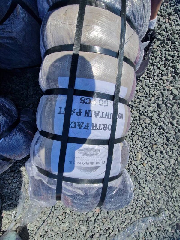 The north face mountain pants 25pc