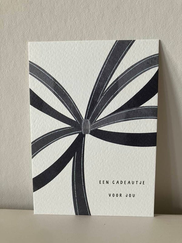Kaart 'cadeautje voor jou, strik'