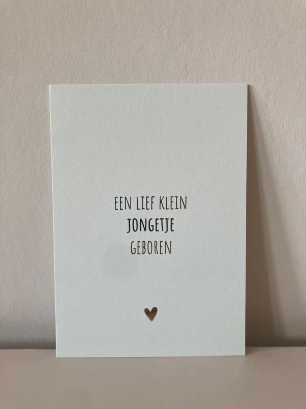 Kaart 'een jongen, hartje' (goudfolie)