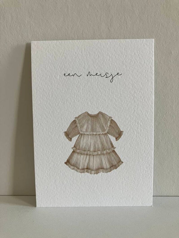 Kaart 'een meisje, beige jurkje'