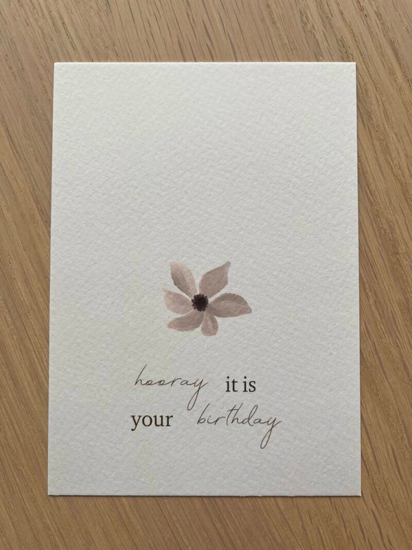 Kaart 'hooray, it's your birthday'