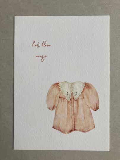 Kaart 'een meisje, roze jurkje'