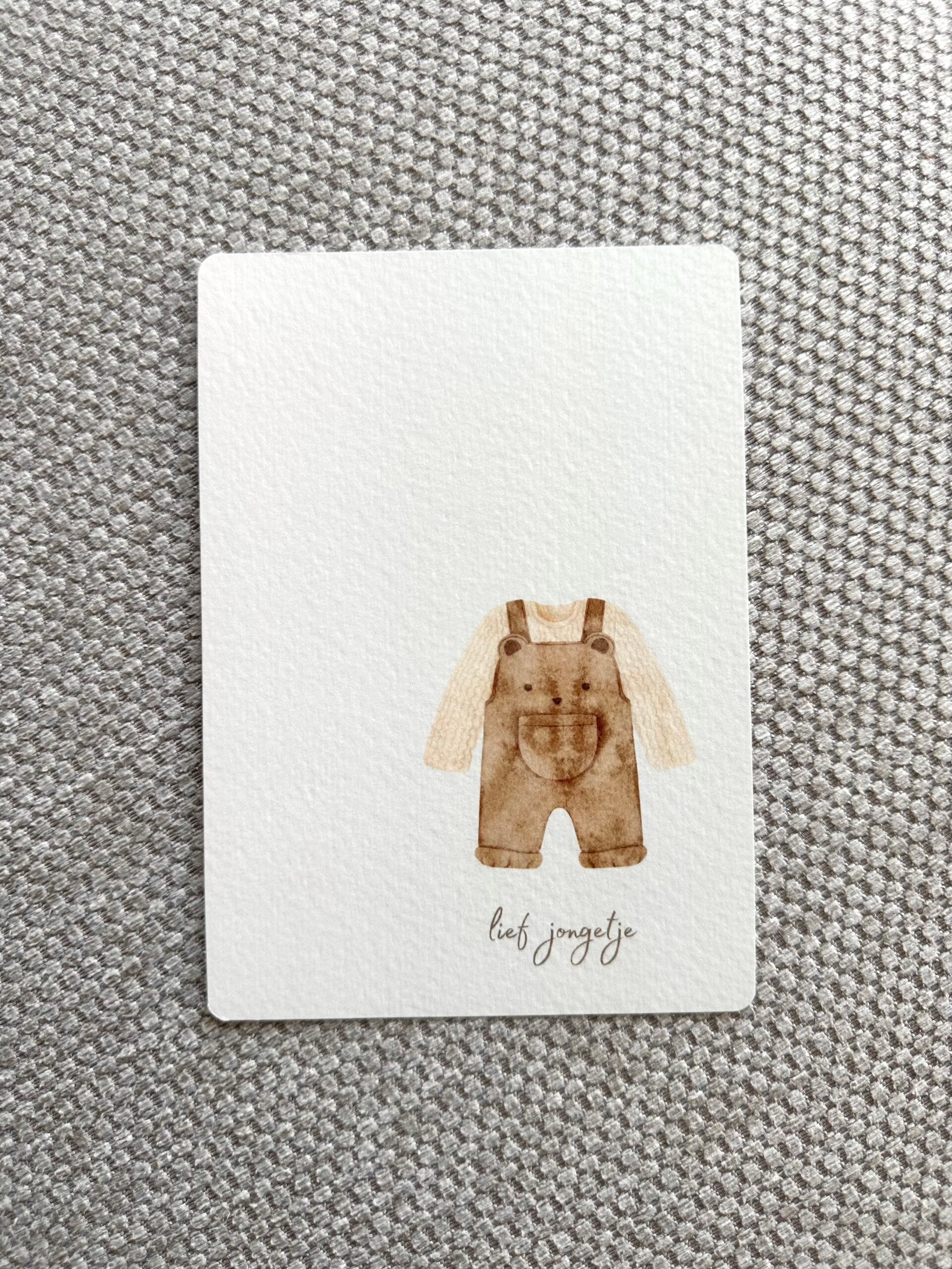 Kaart 'lief jongetje, berenpakje'