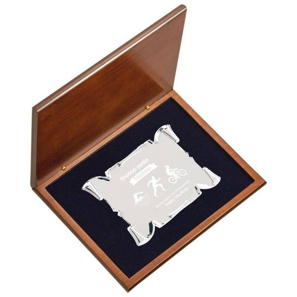 PLACA 17-047 PLATA C/ESTUCHE MADERA