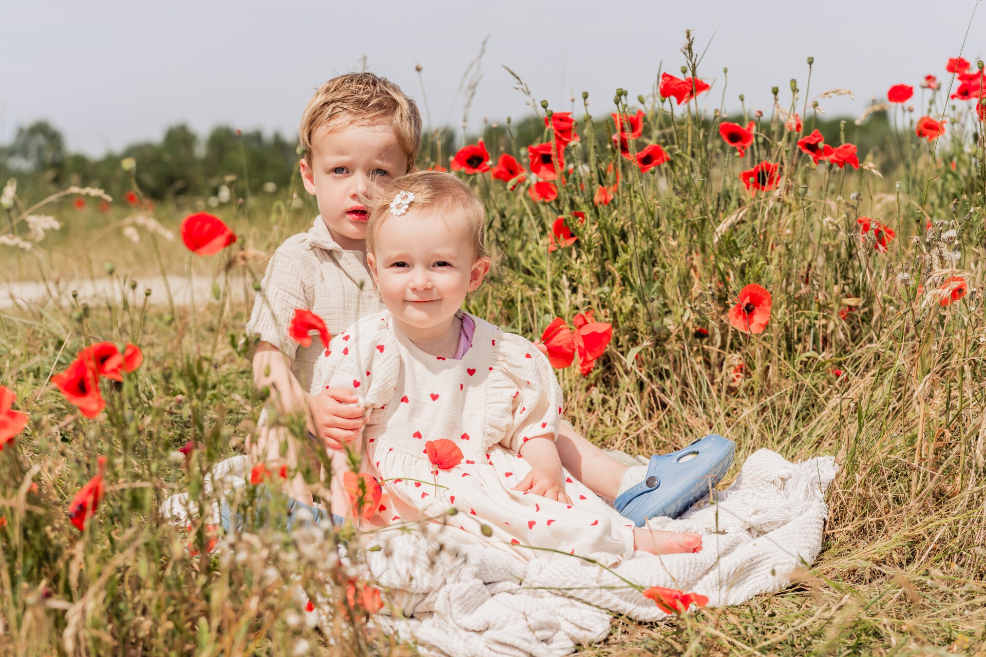 Atijd een lach tijdens een fotohoot in de duinen van Ouddorp