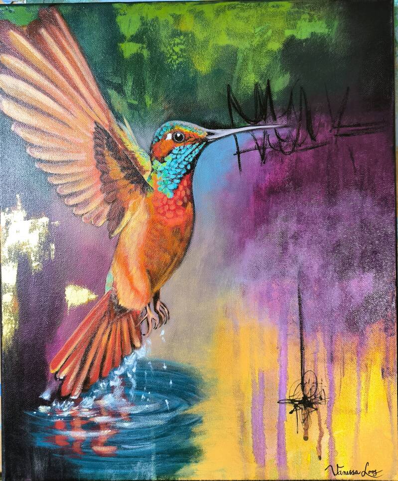 "Vol précieux" , peinture acrylique de Vanessa Loos. Colibris en vol au dessus de l'eau sur fond abstrait.  tons colorés violet, vert