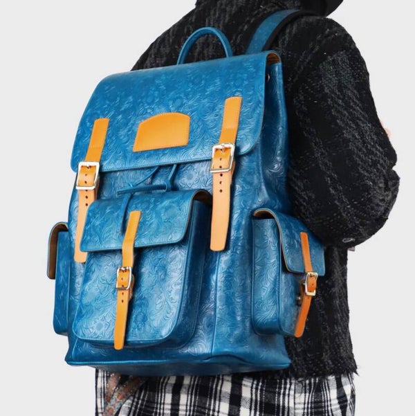 Genuine leather handmade top-grain cowhide travel and leisure backpack