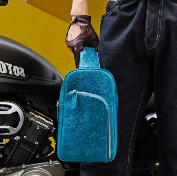 Full-grain leather chest bag, unique shoulder bag, retro street style motorcycle bag, large capacity genuine leather crossbody bag