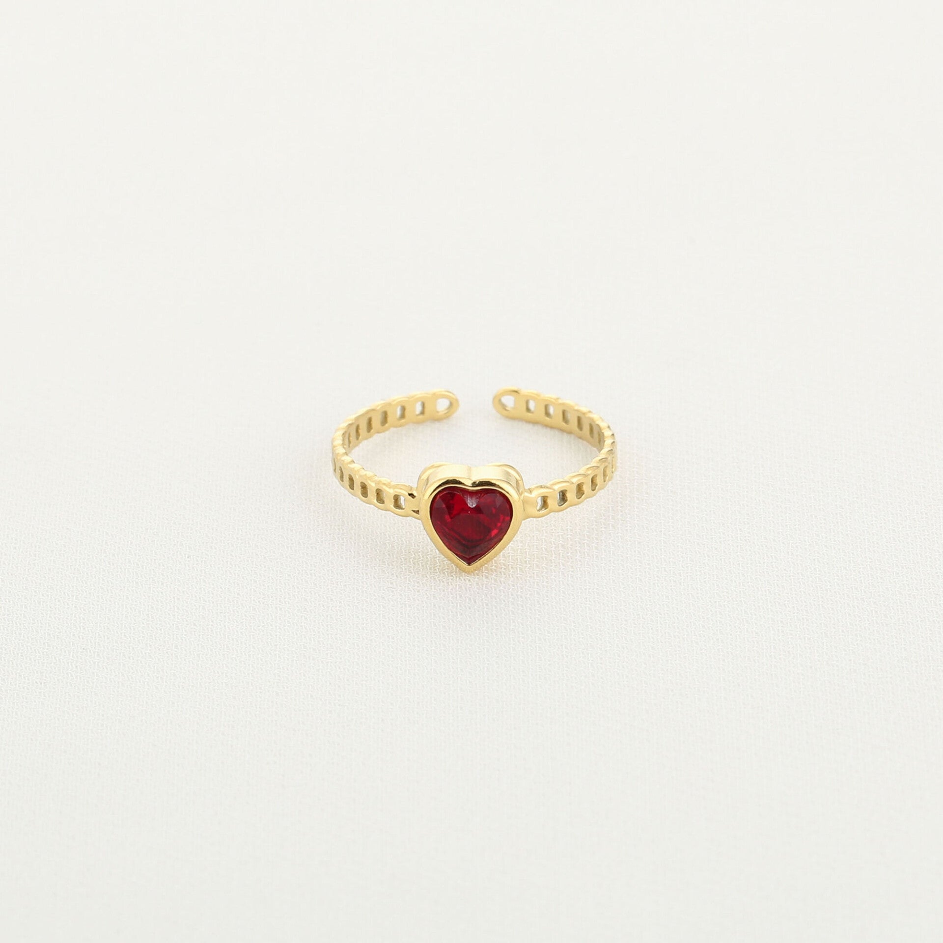 Ariana ring met zirkonia hartje - rood
