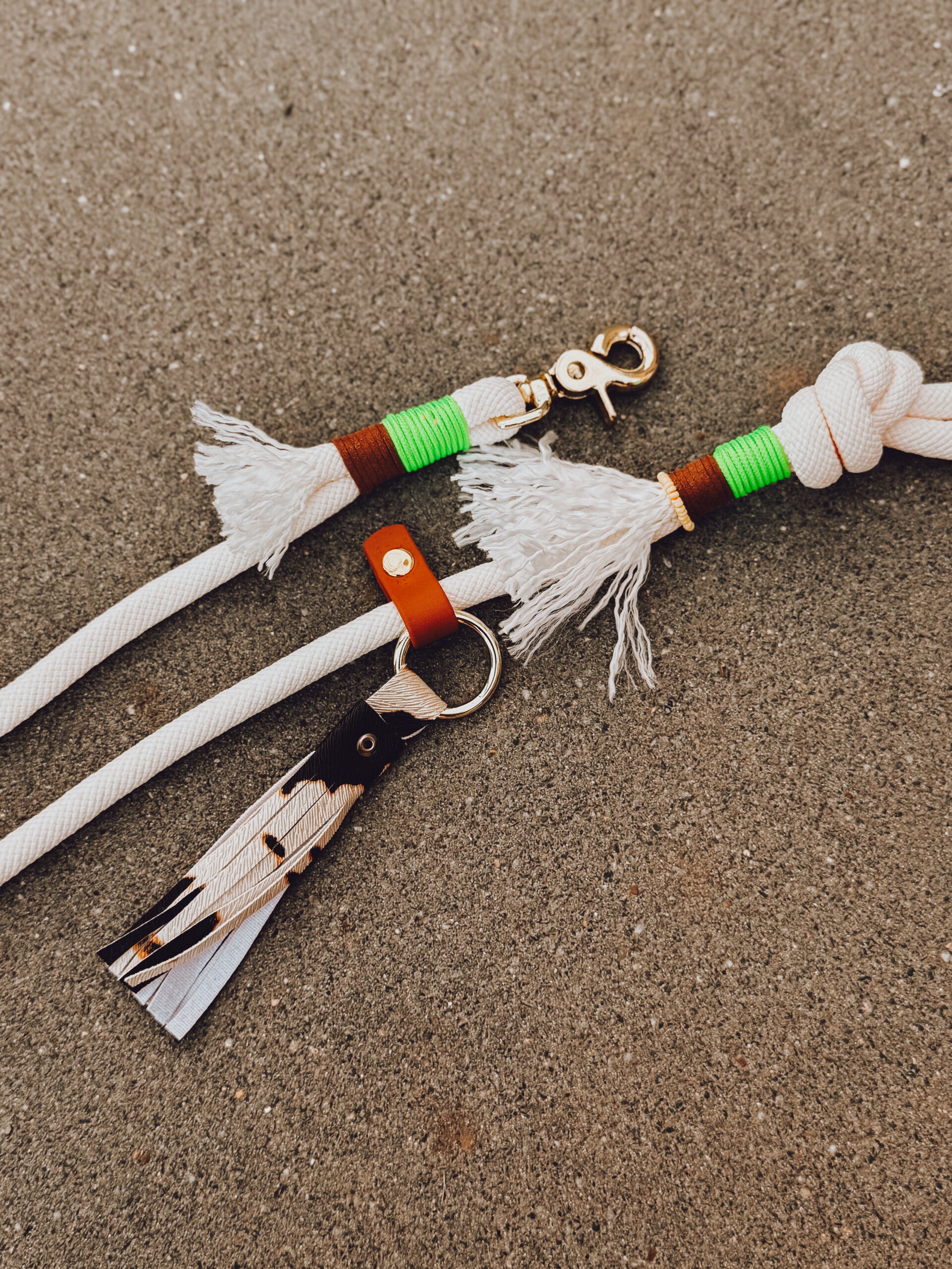 Cowboy green leash