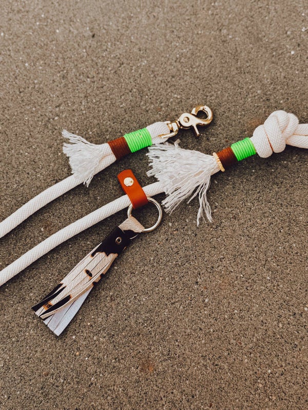Cowboy green leash