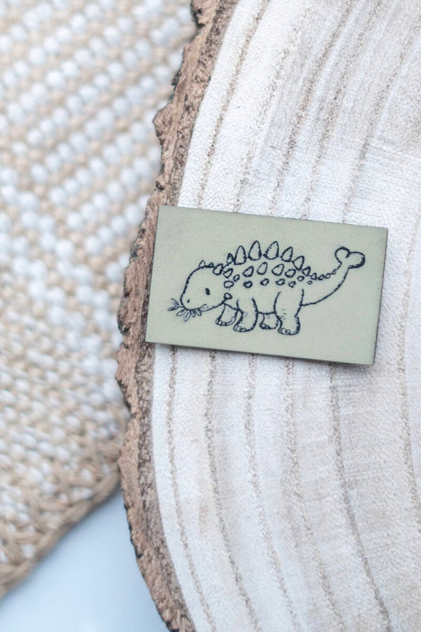 Dino Ankylosaurus Outline Label